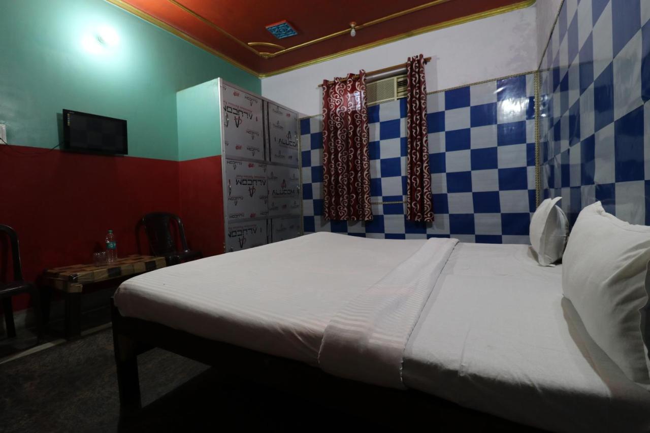 Oyo 27695 Hotel Relation Kanpur Exterior foto